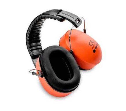 Noise-cancelling headphones (INEGVA)